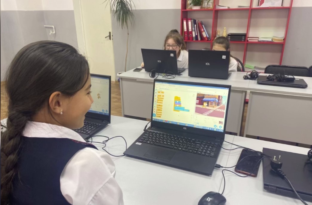 Программируем в Scratch